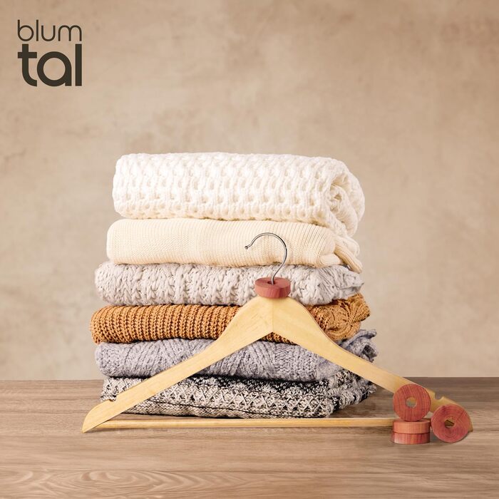 Набір вішалок для одягу Blumtal, 40 шт. з дерева, з обертовим металевим гачком, захист від молі, антиковзаюча поверхня