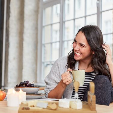 Дошка для сиру Relaxdays з бамбука та столовими приборами