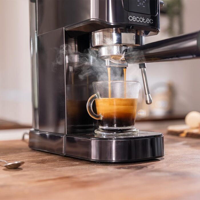Еспресо-машина Cecotec Power 20 Bar з капучинатором, дисплеєм та підігрівом чашок | Modern