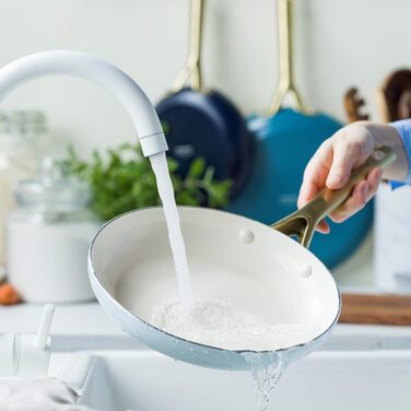 Набір сковорідок GreenPan Shades з керамічним антипригарним покриттям, 3 шт., діаметр 20/24/28 см, без PFAS, для індукційних плит, з ручками з нержавіючої сталі, придатні для миття в посудомийній машині та для використання в духовці, колір Terra (блакитни