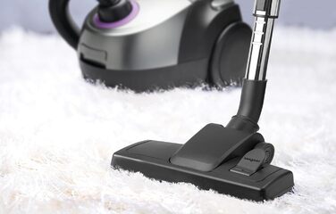 Пилсос Bestron з мішком, для прибирання підлоги, з 3 мішками, телескопічна труба 94 см, перемикач насадки для підлоги, радіус дії 7.5 м, HEPA 12 та мікрофільтр, миючий, чорний/фіолетовий