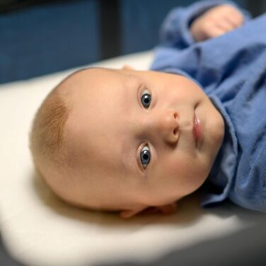 Дитяче подорожне ліжечко 2-в-1 Maxi-Cosi Iris2, 0-3 роки, до 15 кг, з матрацом та бортиками, компактне, легке, екологічне