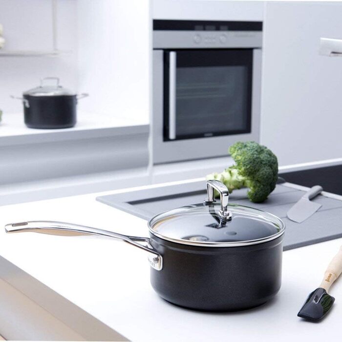 Скляна кришка Le Creuset Ø 30 см для каструль та сковород з чавуну та алюмінію, ручка з нержавіючої сталі