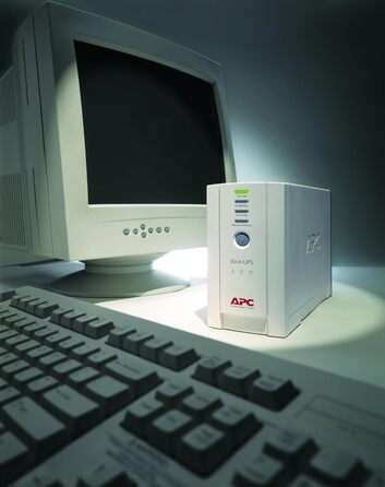 ДБЖ APC Back-UPS CS - BK350EI - джерело безперебійного живлення 350 ВА (4 виходи IEC, захист від перенапруг) Вихідна потужність 350 ВА одинарна