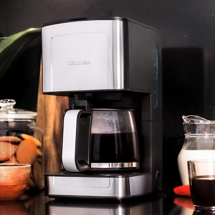 Кавомашина Cecotec Coffee 56 Heat: 800W, програмування, нержавіюча сталь, LCD, 1.3L, 12 чашок, захист від протікання, механічна