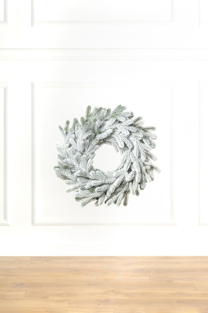 Вінок литий 'Віденський' ЗАСНІЖЕНИЙ