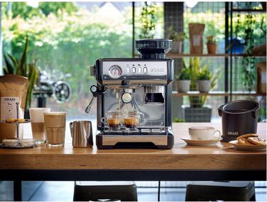 Еспресо-машина GRAEF Milegra ESM802 з вбудованим млином, чорна