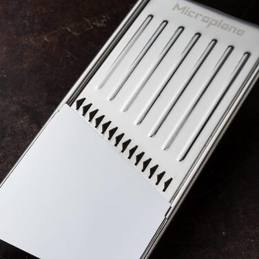 Мікроплан Профі Джулієн - овочевий тертак для картоплі, яблук, моркви, цукіні та червоного капусти (чорний, з нержавіючої сталі)