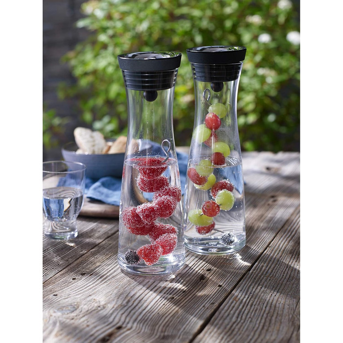 Скляна карафа для води WMF Basic, 1 літр з кришкою, Silikondeckel, CloseUp-Verschluss