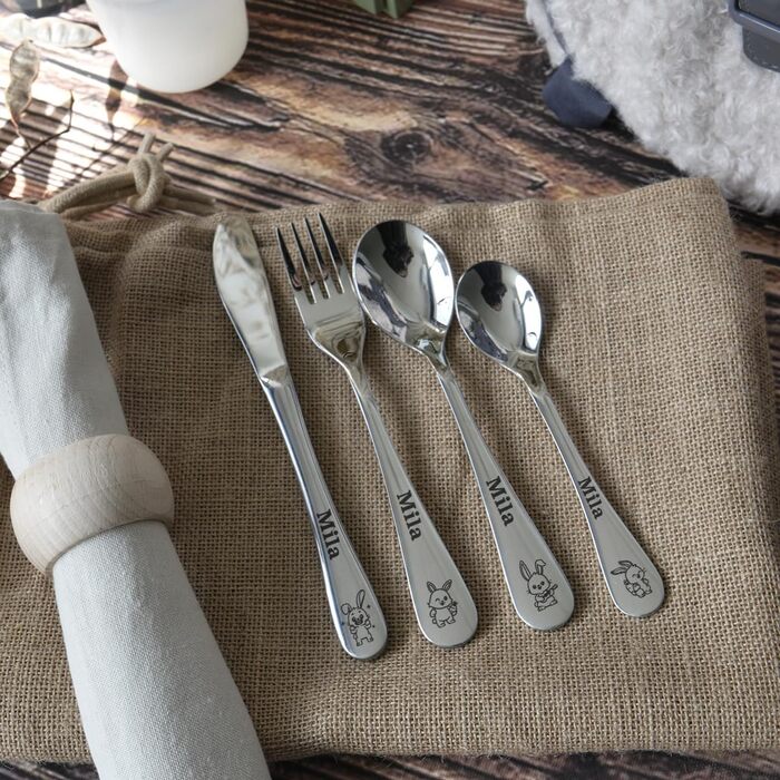 Дитячий набір столових приборів Geschenkegarten з гравіюванням імені (Кролик)