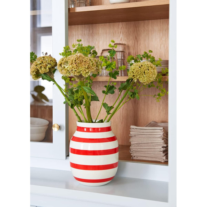 Ваза Kähler Omaggio, чорна, H12.5 см - оригінальний дизайн з ручним розписом