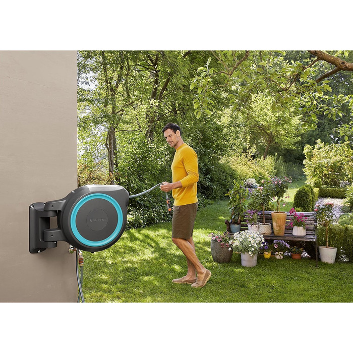 Шланг садовий Gardena RollUp M/L (блакитний) 25 м: гнучкий полив для середніх та великих садів, поворотний, з 25 м шлангом преміум-якості та монтажним комплектом (18620-20)