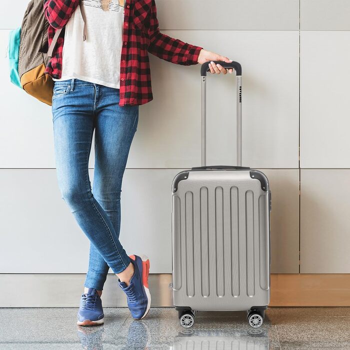 Набір валіз TRVLMORE: 2 валізи (ручна поклажа, шампань)