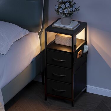 Нічний столик з підзарядкою та LED, приліжний столик з 3 висувними ящиками з тканини, нічний столик з полицею, відкрите відділення, 2 розетки AC, USB та Typ C порти, для спальні, вітальні, офісу (25x30x60 см, Чорний, 2)