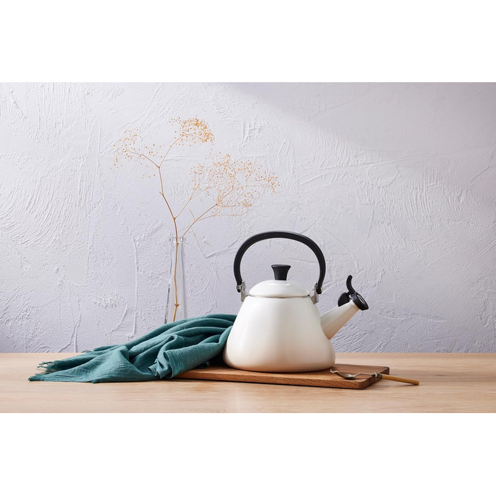 Чайник Le Creuset Kone, 1.6 л, Emaillierter Stahl (емальований сталь), колір Meringue