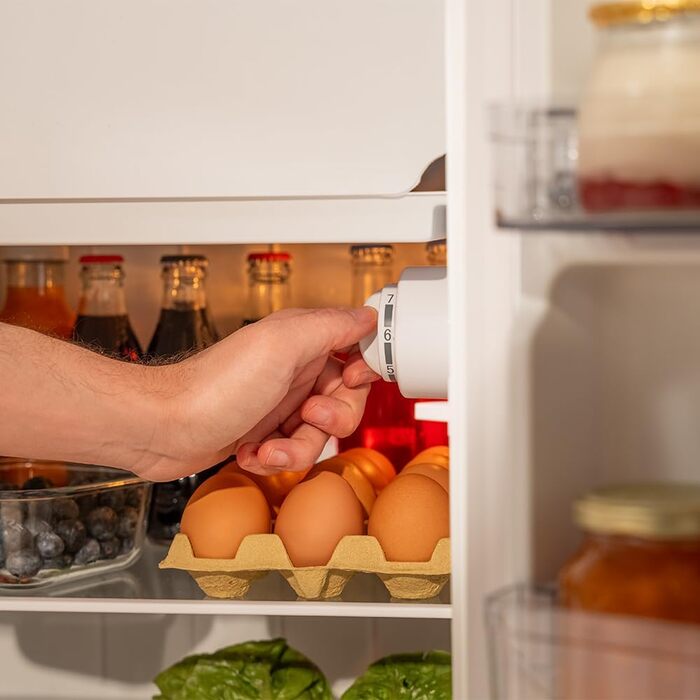 Холодильник Cecotec Bolero CoolMarket TT Origin 45L - Ретро, 45 літрів, Зелений, 55см, Клас E