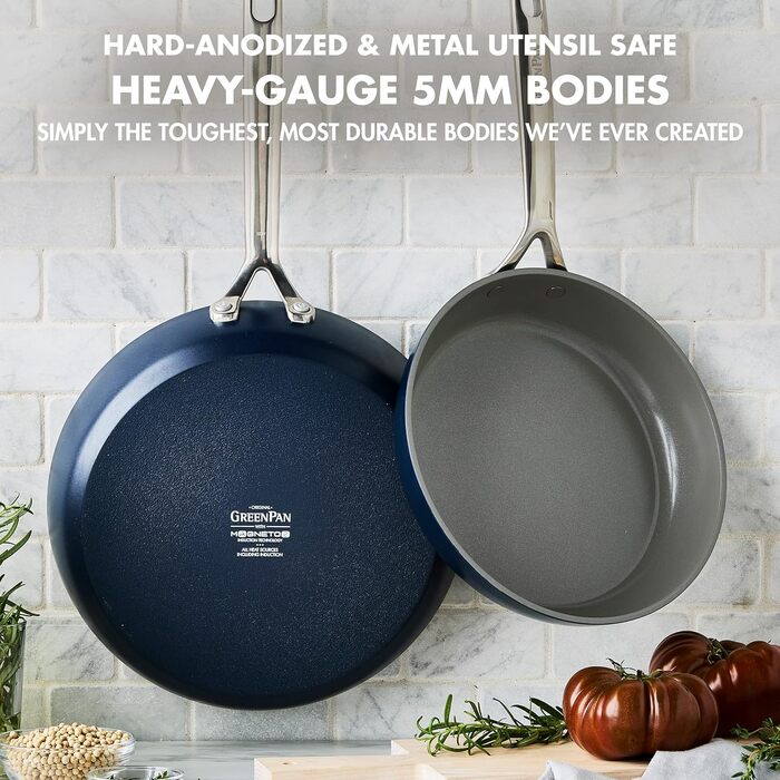 Набір сковорідок GreenPan GP5: керамічне покриття, антипригарні, 24.1 та 27.9 см, 2 шт.
