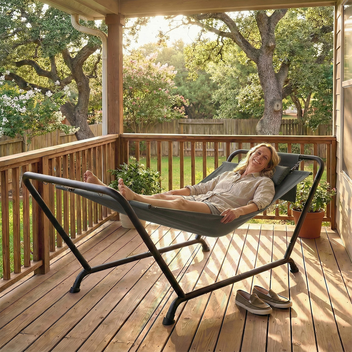 Гамак із металевим каркасом 237 x 90 см. Гамак для відпочинку з боковою кишенею та підголівником, міцний металевий каркас, витримує до 150 кг.