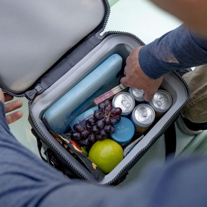 Сумка-холодильник YETI Hopper Flip 8, портативна, ізольована, колір Wetlands Brown