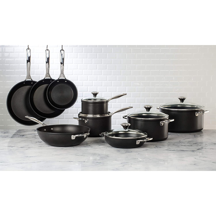 Toughened Non-Stick Le Creuset