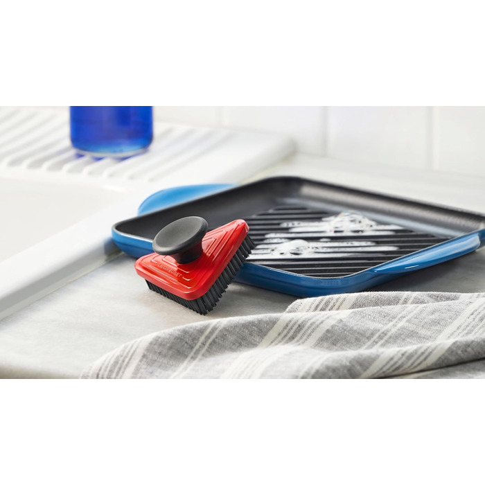 Гриль чавунний емальований Le Creuset, квадратний, 26 см, колір Морська сіль (темно-зелений)