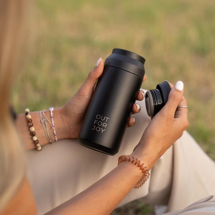 Термокружка з нержавіючої сталі 350 мл | Термокружка для кави з собою | Зі знімним кришкою, подвійні стінки, ізольована | Кава та чай з собою - туристична кружка | Зберігає тепло 4 години / холод 8 годин (Чорний Midnight)