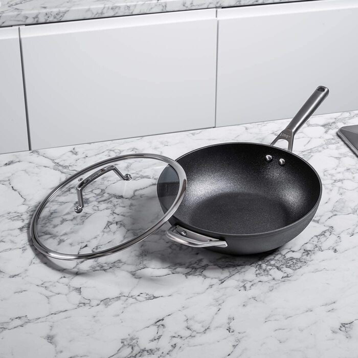 Твердий анодований алюміній, антипригарне покриття, сумісність з індукцією, можна мити в посудомийній машині, сірий(вок 28 см), 30030EU