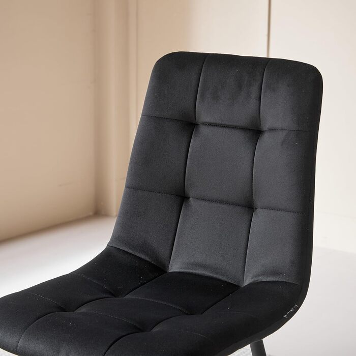 Обідній комплект на 5 персон: круглий стіл 100 см + 4 стільці (голландський флізелін), для кухні, вітальні, балкону, ресторану, офісу (темне дерево + чорний колір)