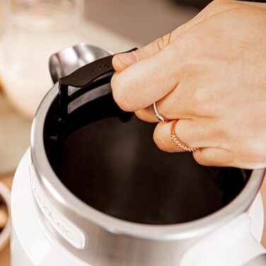 Електричний чайник Cecotec ThermoSense 600 Touch Black, 1.7 л, 2200 Вт, з нержавіючої сталі та пластику, LED-індикатор, поворотна база 360°