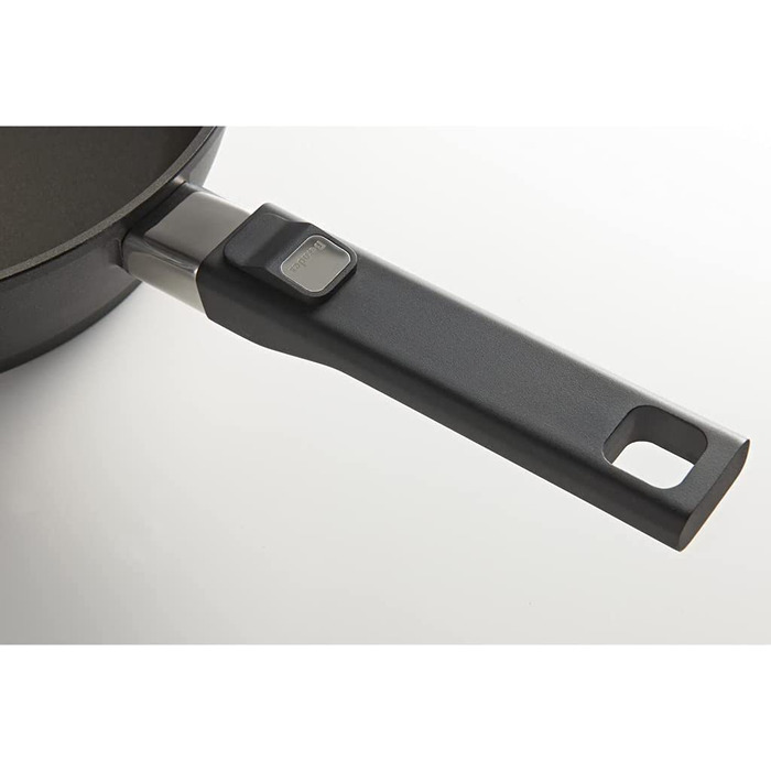 Сковорода Berndes з алюмінієвого лиття, коричнева, 32 см