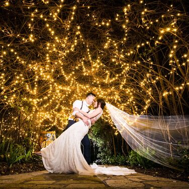 Ланцюжок прикрас з LED-лампочками, 100 LED, 10 м, 8 режимів, пульт дистанційного керування, таймер, теплий білий, диммування, акумуляторний, водонепроникний, для святкування Різдва