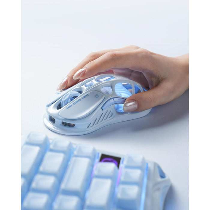 Миша ігрова бездротова GravaStar Mercury M1 Pro, 26000 DPI, 4K, PAW3395, 88г, Bluetooth/2.4G/кабель, RGB, 5 кнопок – Чорний градієнт (Електро-блакитний)