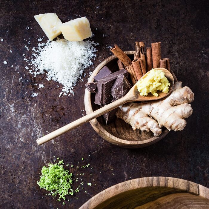 Мікроплан Зірковий ніж кухонна тертка для сиру, цитрусових, шоколаду, імбиру, мускатного горіха та кориці, чорна з нержавіючою сталлю, Made in USA