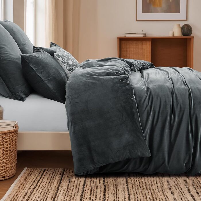 Зимова фланелева постільна білизна 200x220 - тепла, м'яка, з велюровим покриттям, набір постільної білизни з ковдрою 200x220 та двома наволочками 80x80, сірий колір