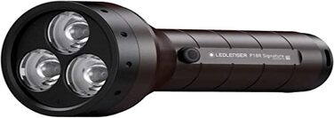 Ліхтарик Ledlenser Robust LED, прожектор, акумуляторний від літієвої батареї, 4500 люмен, фокусується, технологія X-Lens, відстань променя 720 м, USB-кабель для зарядки на магніті (P18R Signature, комплект зі світлодіодною ручкою, 200 люмен)