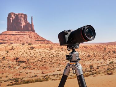 Професійний карбоновий штатив Rollei Lion Rock Pro з головкою, ультралегкий, вантажопідйомність 20 кг, висота до 147,5 см, компактний, змінні шипи для стабільності