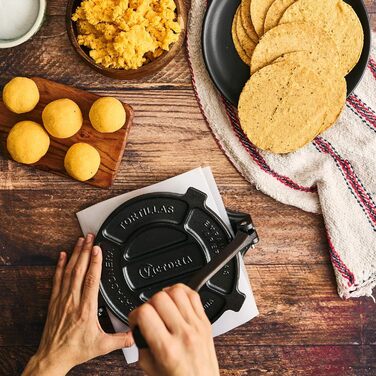 Прес для тортилій Victoria, чавун, 20 см: для тако, арепа, кесаділья, емпанада, патакон