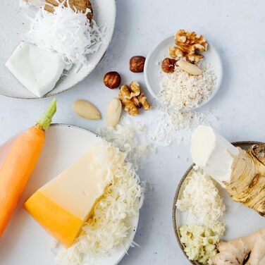 Мікроплан NEUE Professional Serie з грубою клинком | Професійна тертка з нержавіючої сталі | Ідеальна для сиру, овочів, горіхів, шоколаду, імбиру та часнику | Зроблено в США