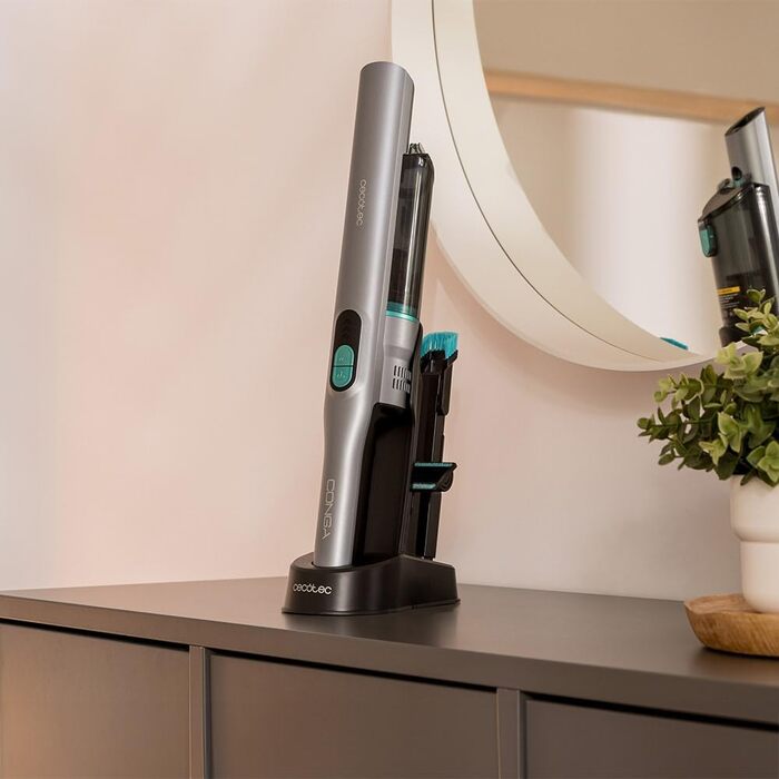 Ручний пилосос Cecotec Conga Rockstar: 210 Вт, цифровий, 20 кПа, до 40 хв роботи, 2 режими, насадки 2в1, для килимів та матраців, сірий (Micro+ Clean&Car)