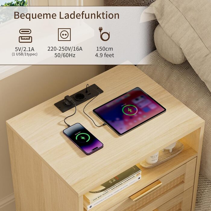 Набір з 2 приліжкових тумбочок з ротангу, LED-підсвічуванням, розетками, регульованим кольором, з відкритим простором та 2 висувними ящиками з ротангу, масивні дерев'яні ніжки, колір дерева (2 шт.)