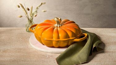 Каструля для тушкування Le Creuset з емальованого чавуну, 2.75 л, білий колір, серія Opulent Garden