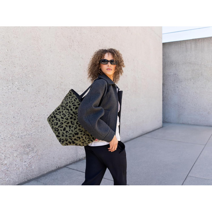 Сумка-шопер Reisenthel Shopper M Teddy Leo Olive – містка та стильна, з водовідштовхувального матеріалу