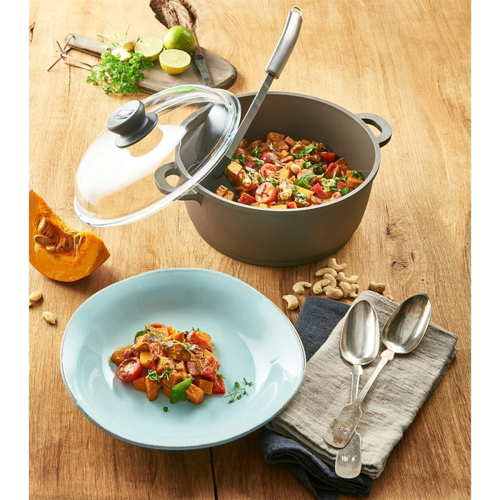 Каструля Berndes BONANZA з кришкою з термостійкого скла, силіконовими ручками, антипригарним покриттям, 2.3 л, чорна (16 см, для індукційних плит)