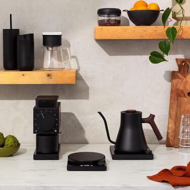 Fellow Tally Pro Studio – цифрова вага для кави з скляною поверхнею, до 2.2 кг, g/oz/lbs/mm, чорна