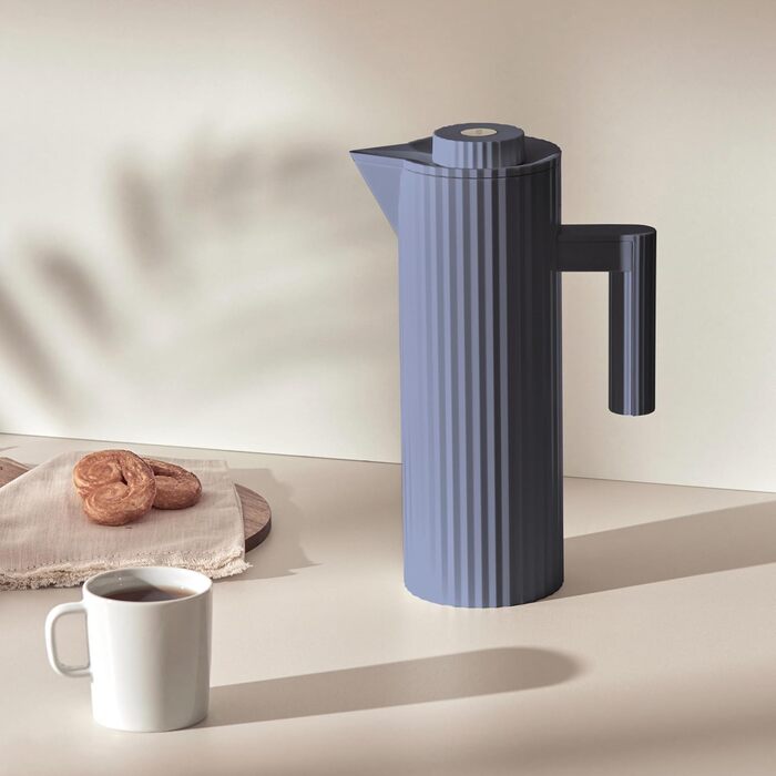 Термос Alessi Plissé MDL12 G - дизайн-термос з подвійними стінками, 1 л, сірий