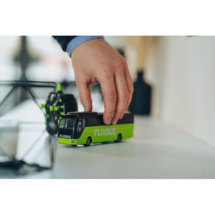 Автобус на радіокеруванні Carson FlixBus 2.4GHz 1:64, іграшка для дітей від 8 років, барвистий