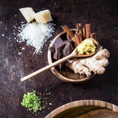 Мікроплан Зірковий ніж кухонна тертка для сиру, цитрусових, шоколаду, імбиру, мускатного горіха та кориці, чорна з нержавіючою сталлю, Made in USA