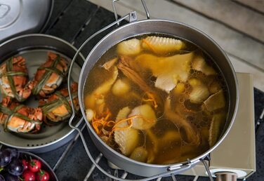 Набір посуду iBasingo 4.5L та 2L: каструля, пароварка, для кемпінгу, пікніка, туризму. Підходить для 3-5 осіб.