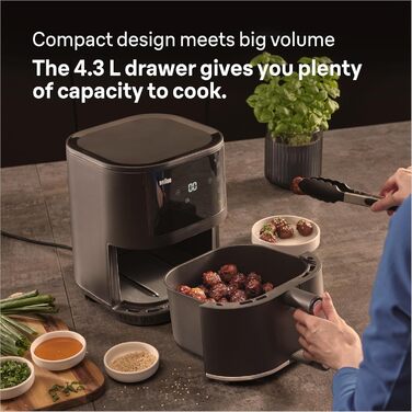 Фритюрниця повітряна Braun MultiFry 3 HF 3030, 4.3 л, 1500 Вт, цифрове керування, 8 програм, чорна