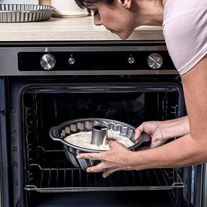 Набір форм для випічки KitchenAid з алюмінізованої сталі, 20см та 24см, антипригарне покриття без PFAS, для духовки, придатні для миття в посудомийній машині, сірий (3 шт.)